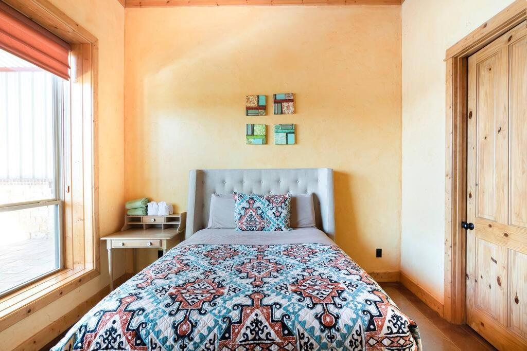 Texas Ranch House With 5 Bedroom And Fish Pond Dallas Dış mekan fotoğraf
