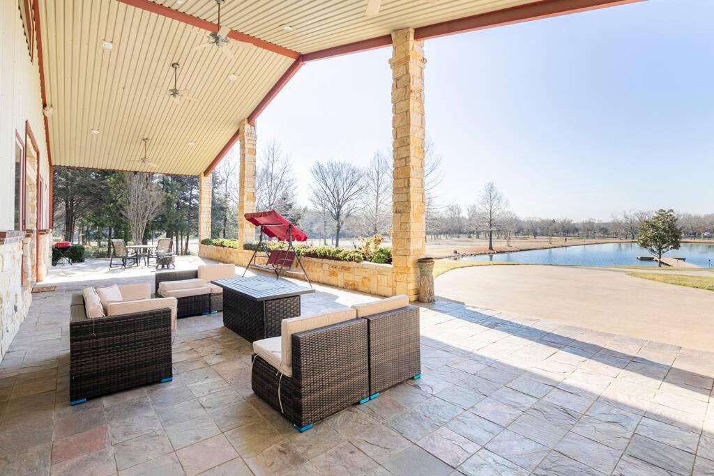 Texas Ranch House With 5 Bedroom And Fish Pond Dallas Dış mekan fotoğraf